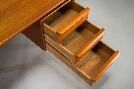 Image 1 of  Mid Century Teak-Schreibtisch von GV Møbler, 1970er Jahre