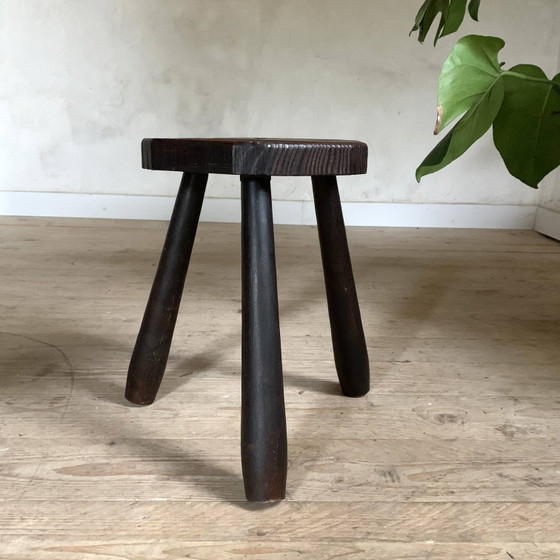 Vintage Brutalism Farm Stool – Wood (photo 7 of 7)