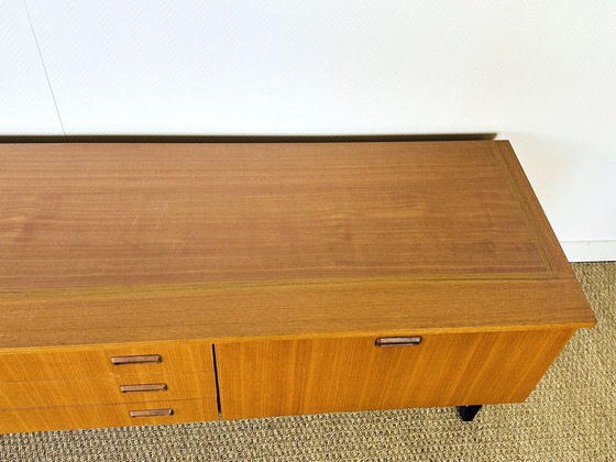 Image 1 of Scandinavisch dressoir van teakhout, 1960