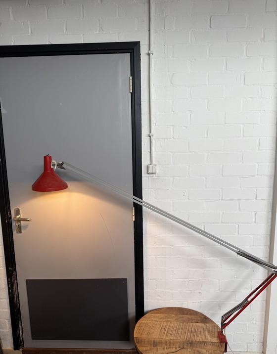 Image 1 of Vintage architectenlamp ruim 2 meter hoog 