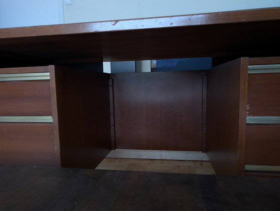 Image 1 of Scrivania in teak di metà secolo degli anni '60 con piano sospeso