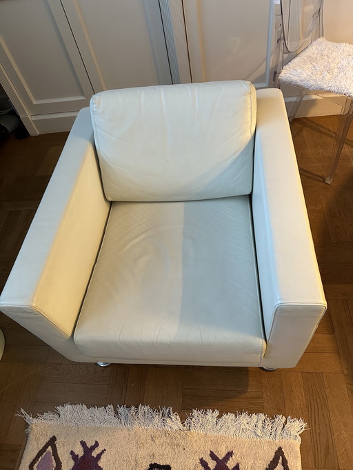 2x Vitra Park Fauteuils wit leer