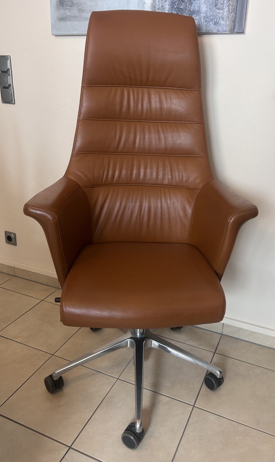Image 1 of Fauteuil de direction en cuir Of Course de Sitland
