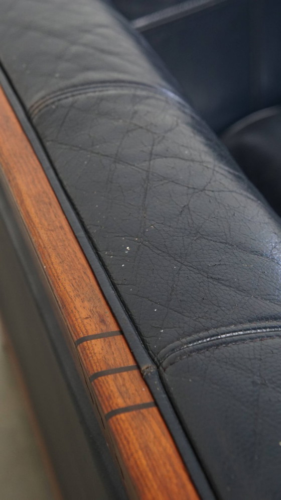 Image 1 of Divano a 2,5 posti Schuitema dal design Art Déco, con lavorazione in legno e pelle di vacchetta blu scuro