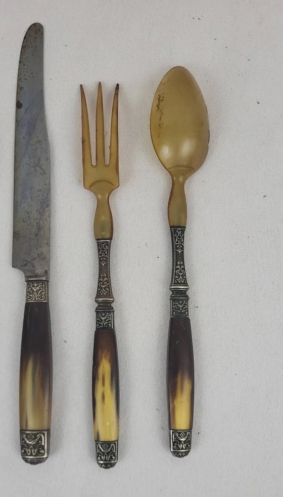 Art Deco serving cutlery with horn handle – Cutlery Sets, polished steel, Metal (photo 7 of 9)