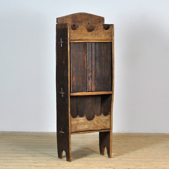Image 1 of Wabi Sabi-kast, circa 1850