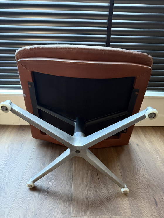 Poltrona King Chair Strässle – Poltrone, Leather, Metal (photo 9 of 15)