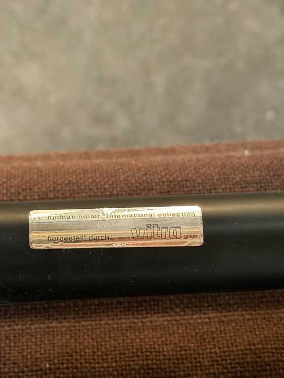 Image 1 of Vitra Eames EA124 | Hopsak