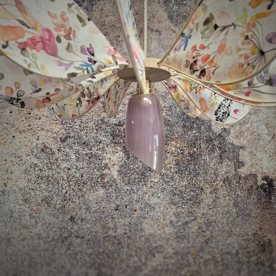 Image 1 of 12-petal propeller suspension in wicker and floral fabric with asymmetrical glass globe