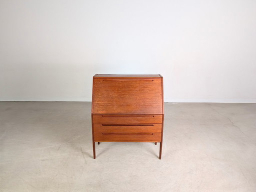 Secrétaire original Nils Jonsson HJN Mobler Midcentury en teck danois