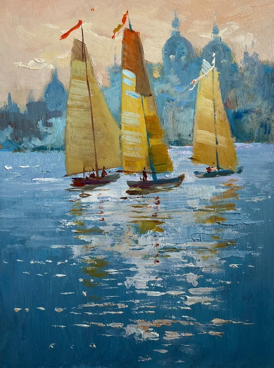 Image 1 of Peinture à l'huile originale représentant un bateau sur un paysage fluvial. Trois voiliers au crépuscule.