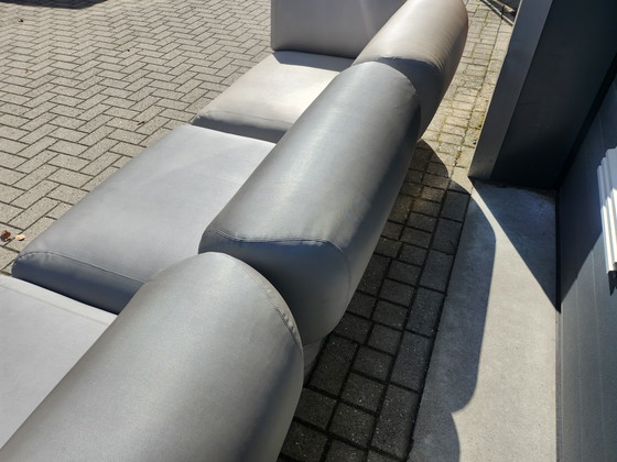 Image 1 of Divano da esterno Butterfly di B&B Italia, disegnato da Patricia Urquiola