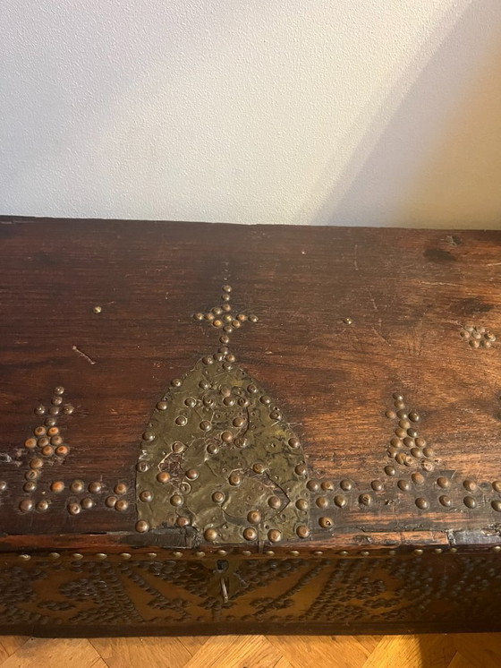 Image 1 of Ensemble unique de 3 coffres à couvertures arabes - fait à la main - vers 1950