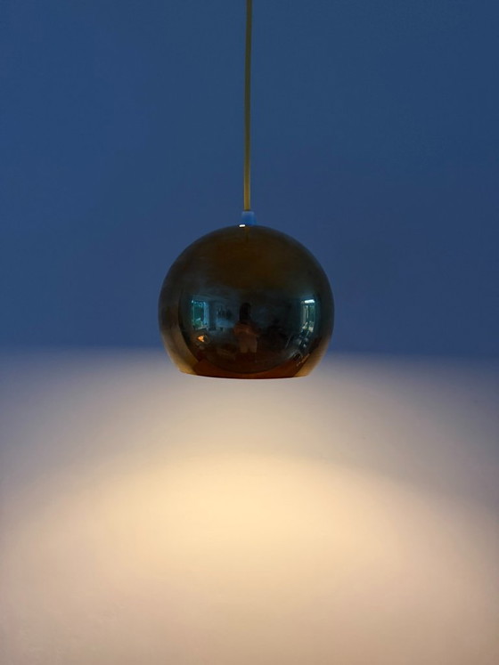Set of 2 Vintage Topan style pendants - Danish design lamps, Pendant lamps, Metal, Gold (photo 6 of 10)