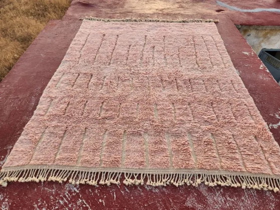 Moroccan Beni Ourain Berber Rug, Dusty Pink, Natural Wool, 400 × 300 cm, Rugs & carpets, Rustic (photo 2 of 13)