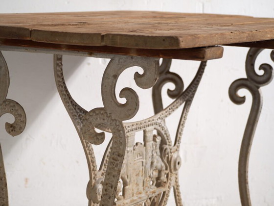 Antieke tuintafel van gietijzer – Centraal-Europa, circa 1900 – Cast Iron, Art Nouveau (photo 18 of 40)