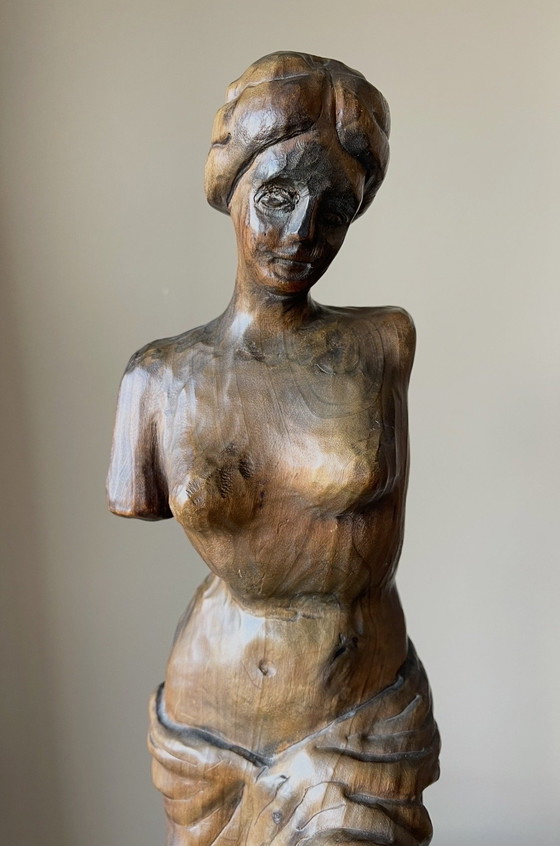 Image 1 of Aphrodite