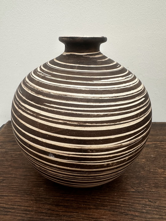 Image 1 of Vase boule vintage ethnique H 20 cm