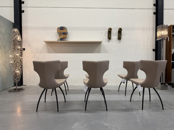 Image 1 of 6 Leolux Callas Eetkamerstoelen Raffino Dove