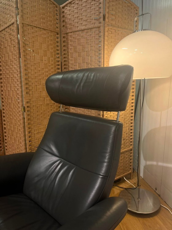Image 1 of ZGAN Conform Time Out Fauteuil Zwart Leer