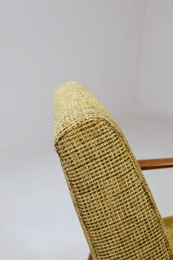 Image 1 of Poltrona vintage verde oliva, design moderno, anni '70