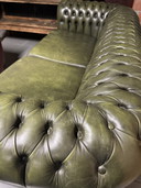 2 Divani 2 posti Chesterfield Stile in Pelle Identici