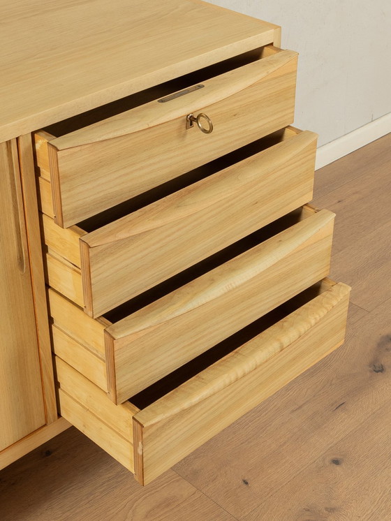 Image 1 of Dressoir uit 1950 in Scandinavische stijl