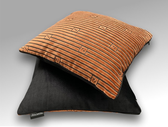 Image 1 of Fendi – Brique-Samt-Monogramm
