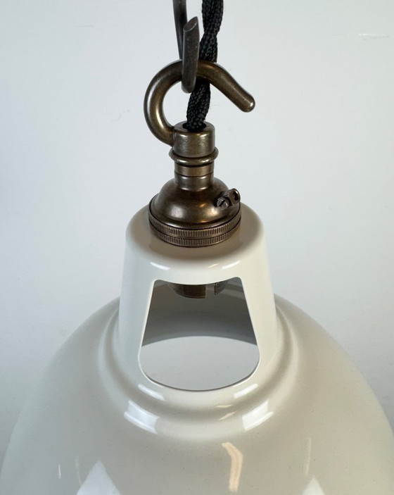 Image 1 of Lampada a sospensione vintage industriale verniciata beige, anni 2000