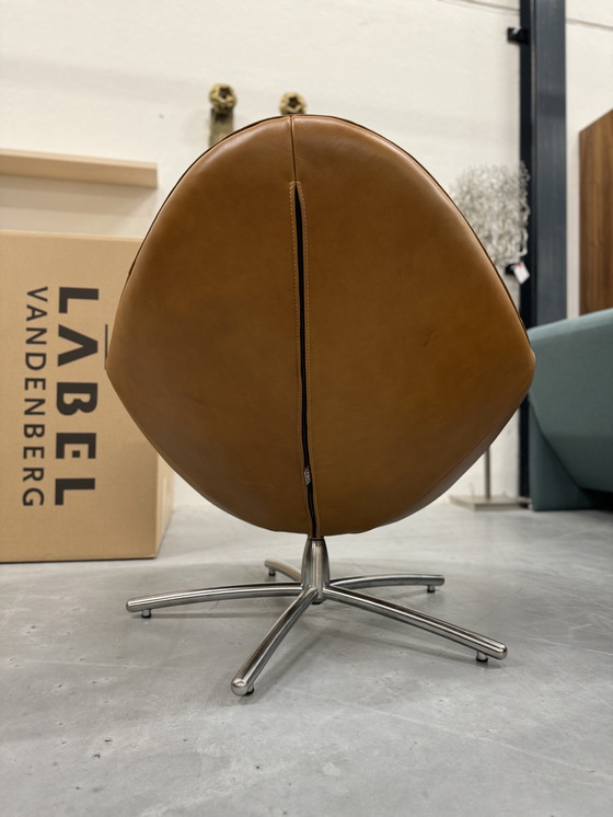 Image 1 of Label Vandenberg Hidde Draaifauteuil met poef Bovino naturel leer 