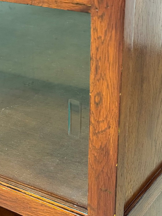 Image 1 of Mueble auxiliar Art Déco al estilo de la Escuela de Ámsterdam