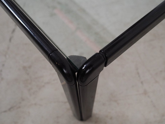Image 1 of Vierkante glazen salontafel, Italiaans design, jaren 70, gemaakt in Italië.