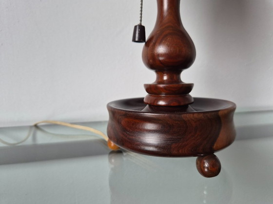 Image 1 of Lampe de table/de chevet japonaise vintage en bois