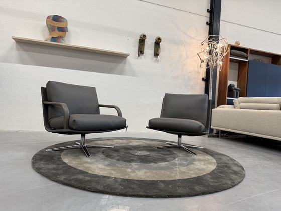 Image 1 of 2 fauteuils pivotants Leolux Kudo cuir Ceras Flint