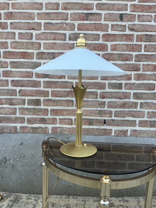 Lampada da tavolo vintage in ottone in stile Art Déco.