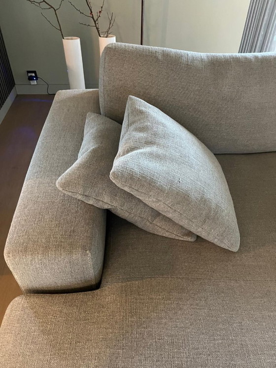 Image 1 of Sofá modular de diseño gris claro de 4 plazas Vicenzo Matisse