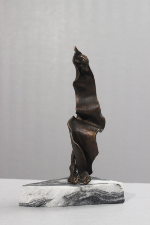 Paweł Rubaszewski sculptuur "Bez Stow", gepatineerd brons op een sokkel, Polen 2000