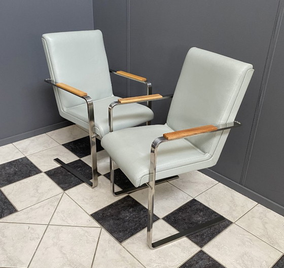 Sillas únicas de cromo y cuero gris, fabricadas bajo pedido en la década de 1980. – Sillas y sillones (photo 17 of 17)