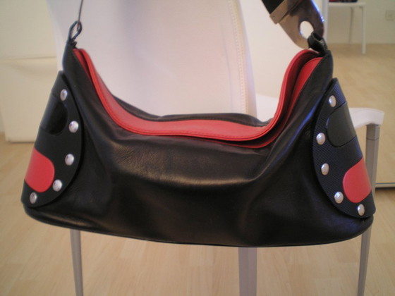 Borsa a mano di design in pelle nera e rossa (Donini) – Altre borse, Metallo (photo 2 of 8)