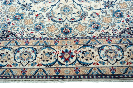 Image 1 of Tappeto orientale Nain 9La annodato a mano con contenuto di seta - 310 x 206 cm