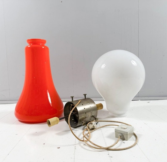 Image 1 of Lampadaire de style Space Age conçu par Carlo Nason pour Mazzega, modèle : « Brillo », Italie, années 1970