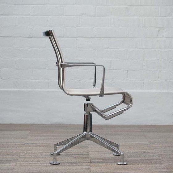 Image 1 of Silla de reunión Alias ​​Meetingframe 44