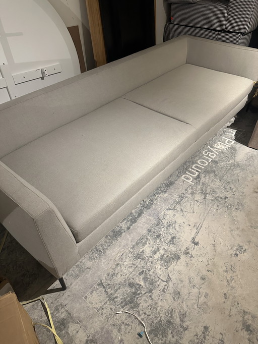 Montis daley light gray wool Showmodel