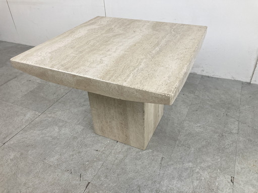 Table basse vintage en travertin