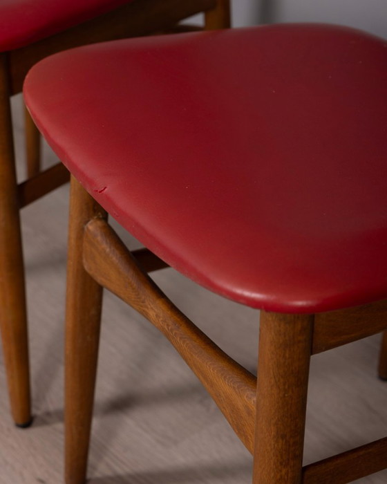 Image 1 of Coppia di sedie vintage anni '60 in legno e pelle, design italiano.