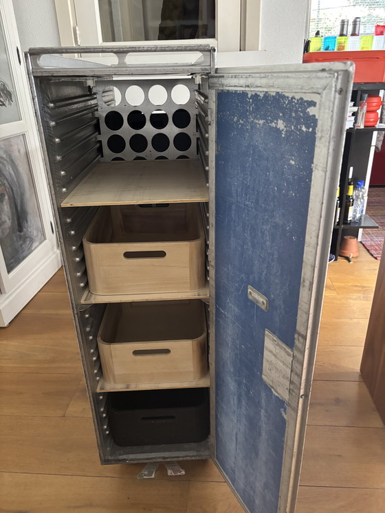 Image 1 of Carro de KLM