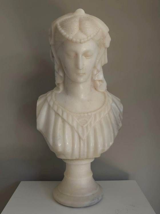 Imponente Busto de Mármol "Angelica Maria" – Luciano (56 cm) – Esculturas, Marble (photo 2 of 15)