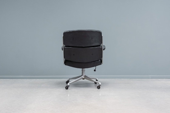 Image 1 of Fauteuil de hall ES104 Eames « Time Life », 3x