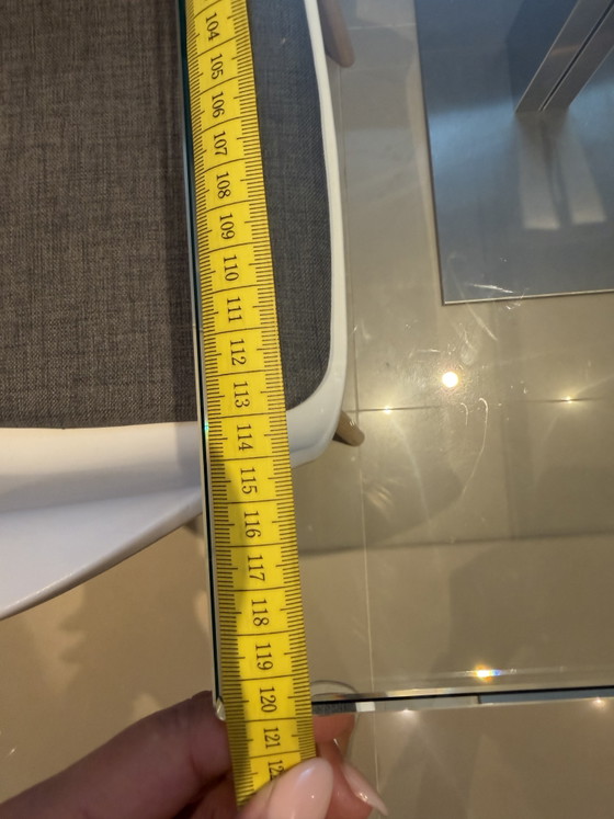 Who‘s Perfect Tisch und 4 Stühle – Esszimmergarnitur, Glass, Metal (photo 7 of 8)