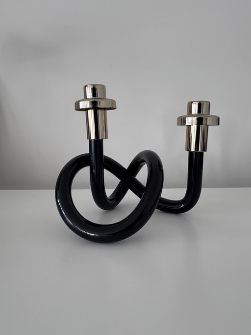 Bougeoir « Pretzel » en acrylique noir et laiton, dans le style de Dorothy Thorpe, années 1960